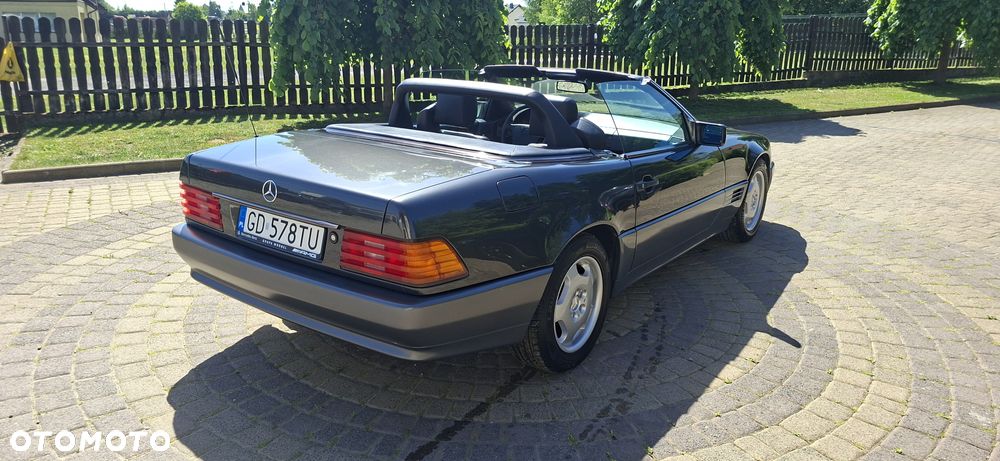Mercedes-Benz SL - 13