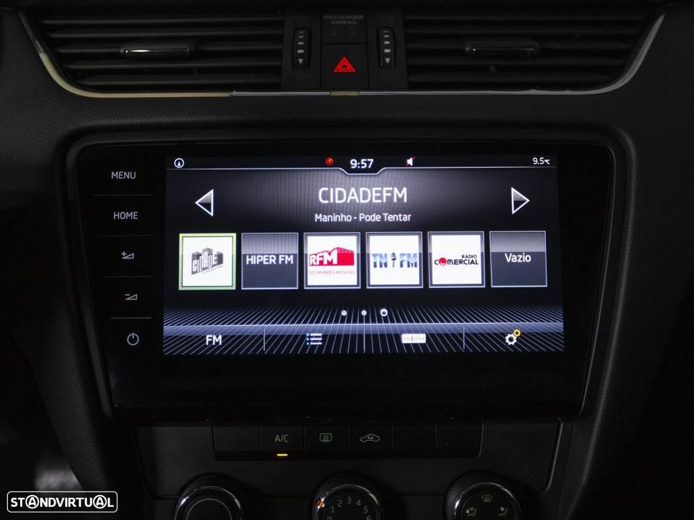 Skoda Octavia Break 2.0 TDI Ambition DSG - 19