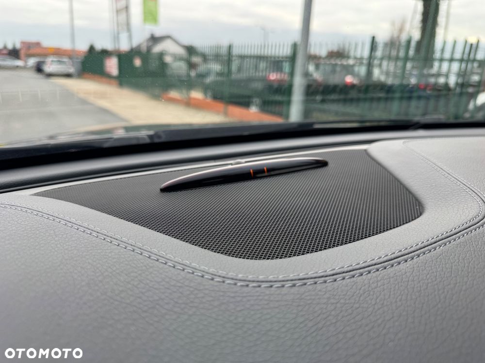 Mercedes-Benz CLA 220 (CDI) d 4Matic 7G-DCT Orange Art Edition - 29