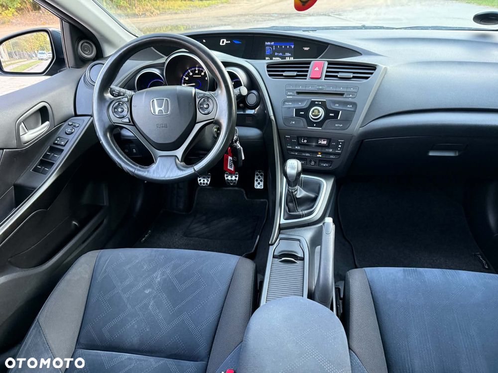 Honda Civic 1.4 i-VTEC Elegance - 10