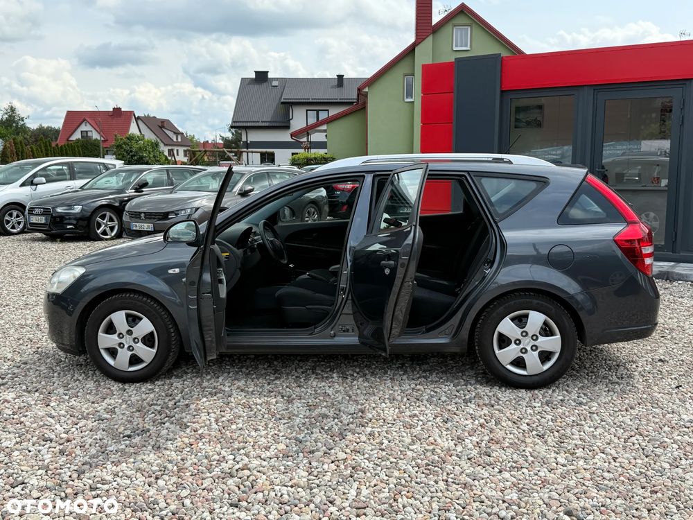 Kia Ceed Cee'd 1.6 Crdi Comfort + - 14