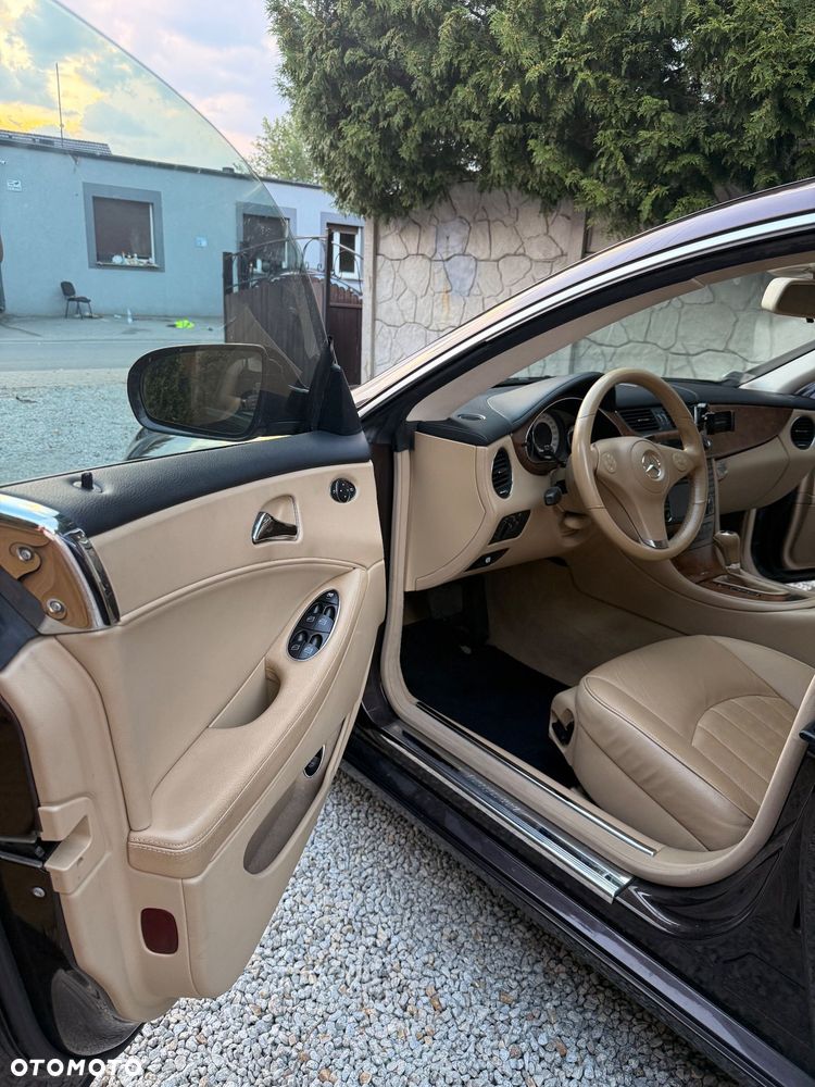 Mercedes-Benz CLS 320 CDI - 11