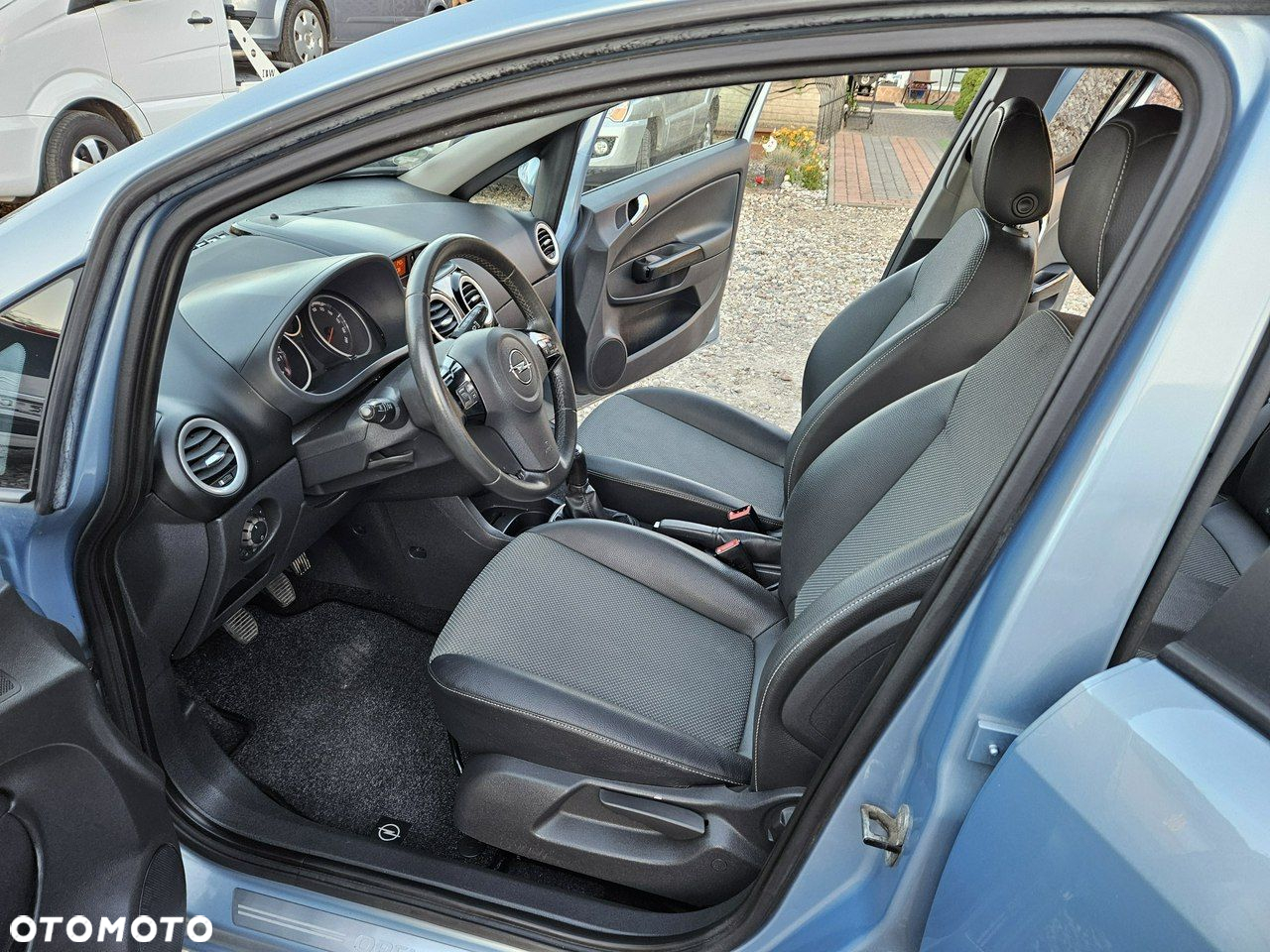 Opel Corsa - 7