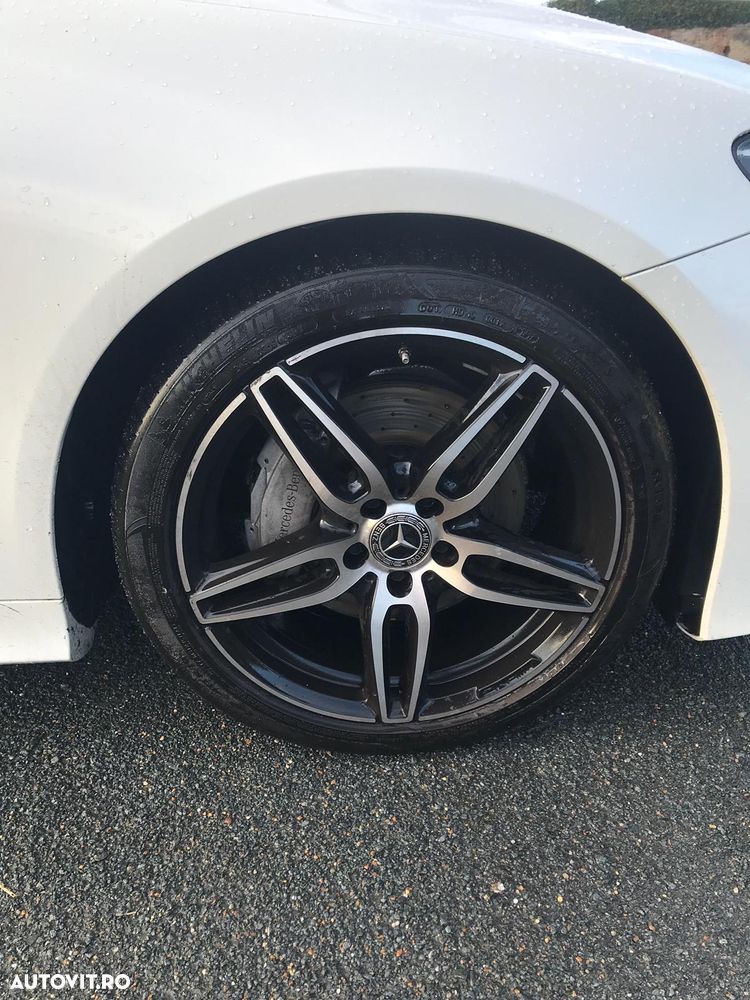 Mercedes-Benz E 220 d 4Matic 9G-TRONIC AMG Line - 11