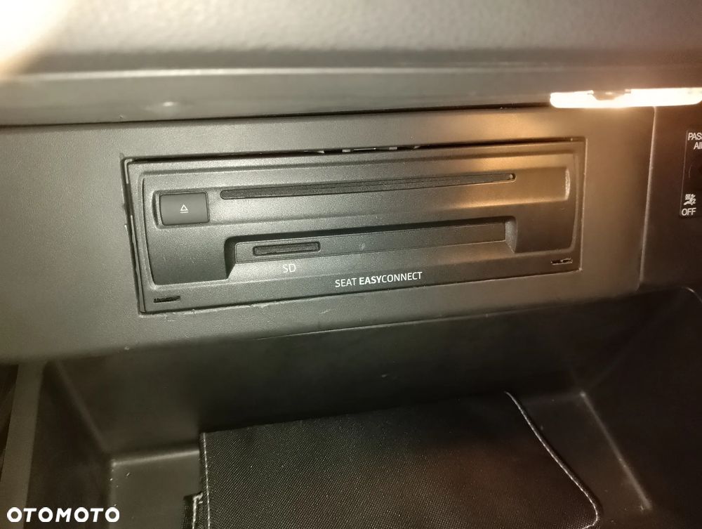 Seat Leon 1.6 TDI DSG Xcellence - 29