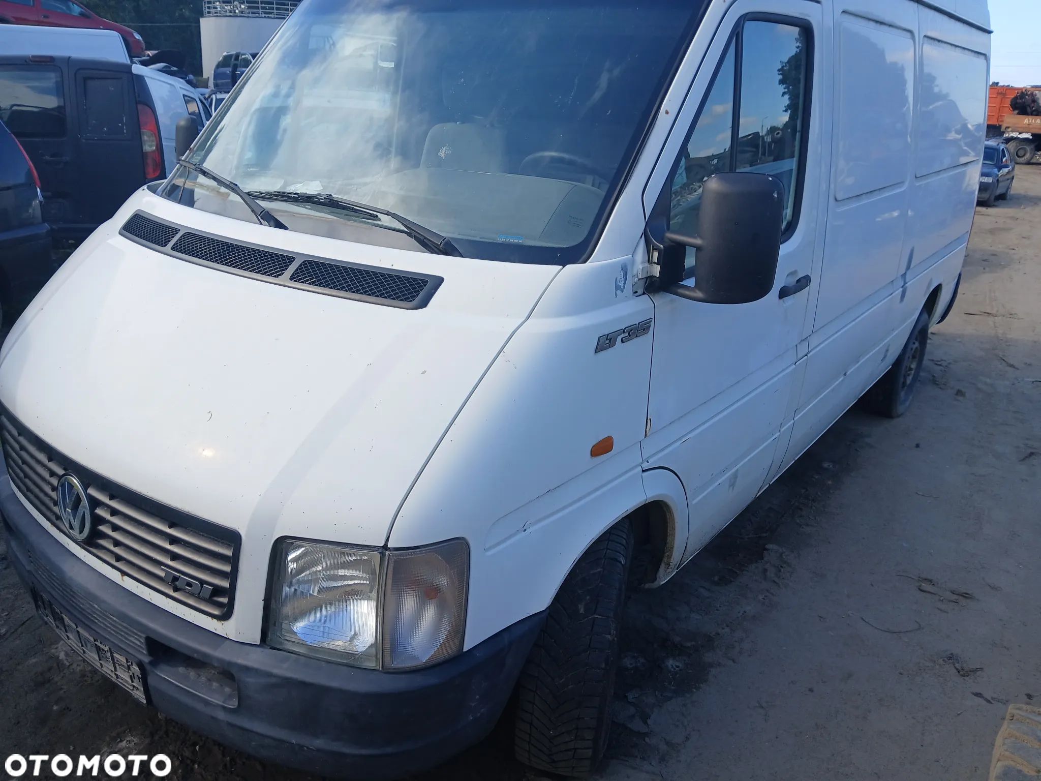 VOLKSWAGEN LT 35 L2H2 silnik 2.5 TDI 109 KM ANJ skrzynia 711604 napęd sanki belka wahacz - 1