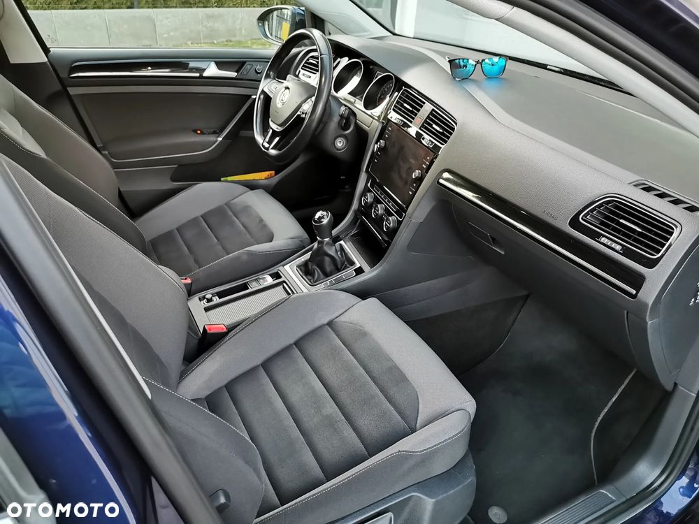 Volkswagen Golf 1.6 TDI BMT Highline - 18