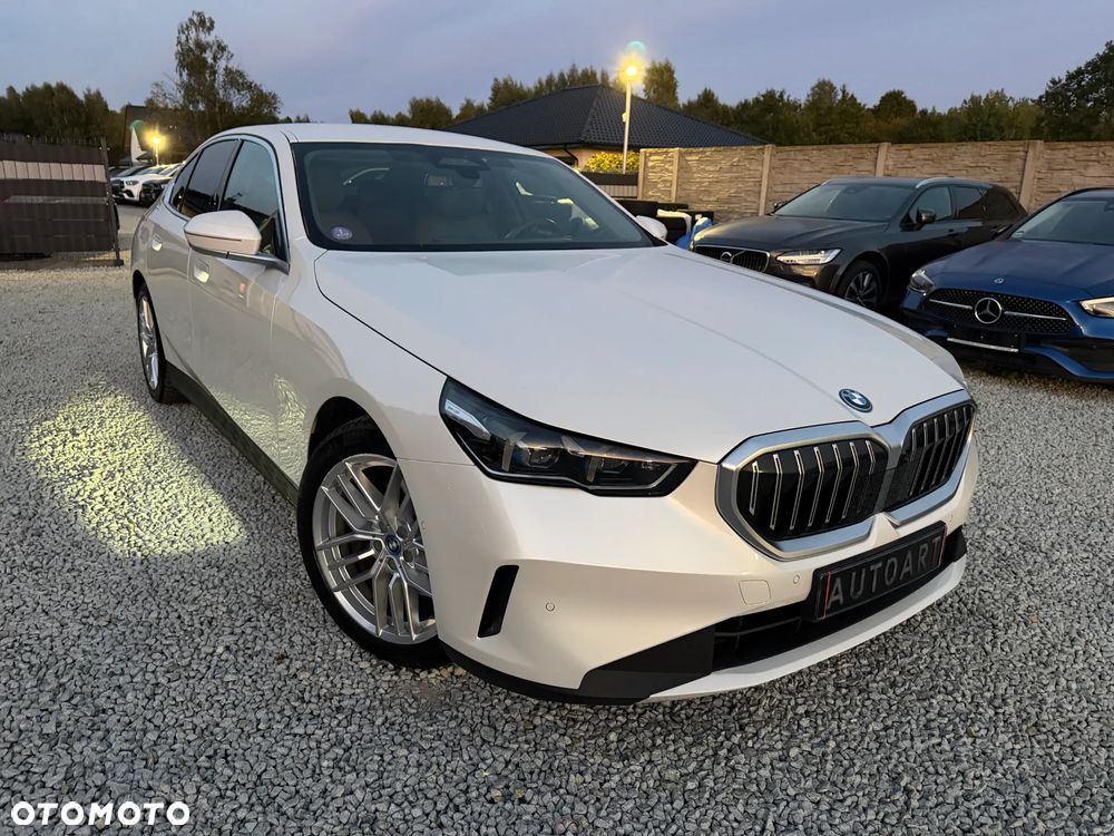 BMW Seria 5 530e xDrive - 2