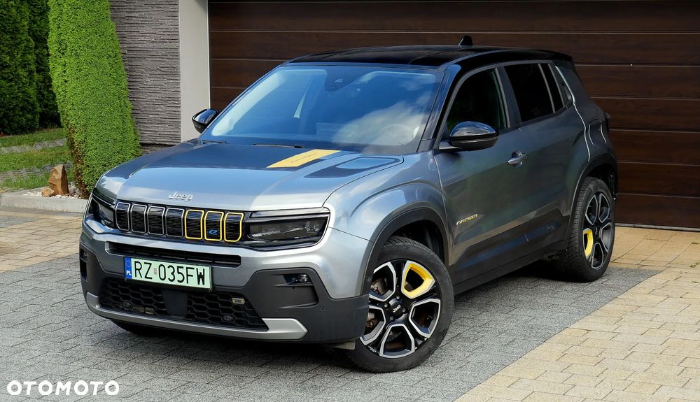 Jeep Avenger 54kWh Summit - 1