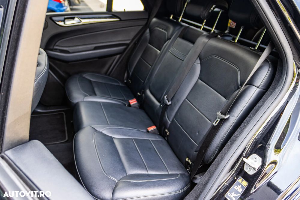 Mercedes-Benz GLE 350 d 4MATIC 9G-TRONIC AMG Line - 29