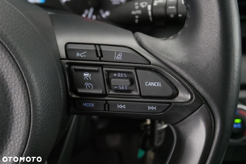 Toyota Yaris - 20