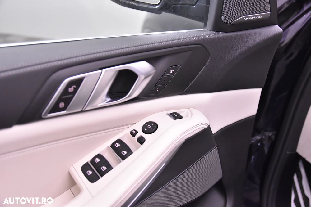 BMW X5 xDrive40i - 14