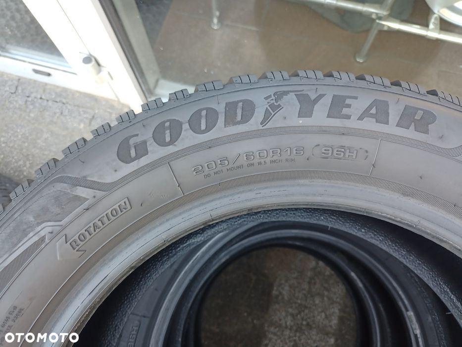 205/60r16 96H Good Year Ultra Grip 9 + Komplet Zima Ładne 2022 K5 - 7