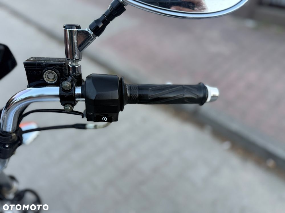 Yamaha YBR - 30