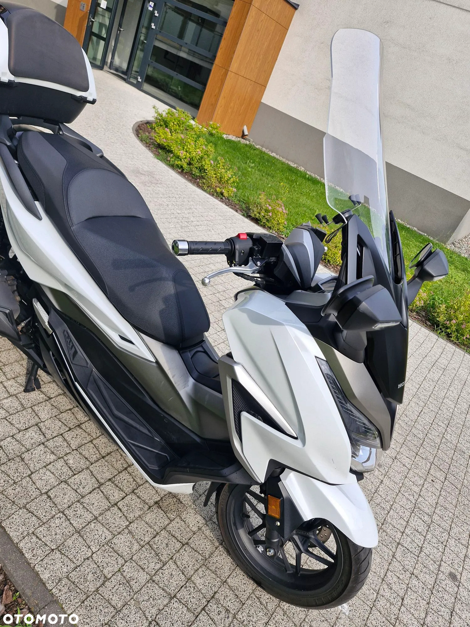 Honda NSS - 8