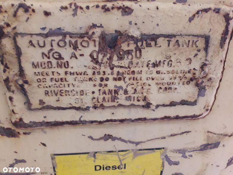 ZBIORNIK PALIWA DO KOPARKI - 2