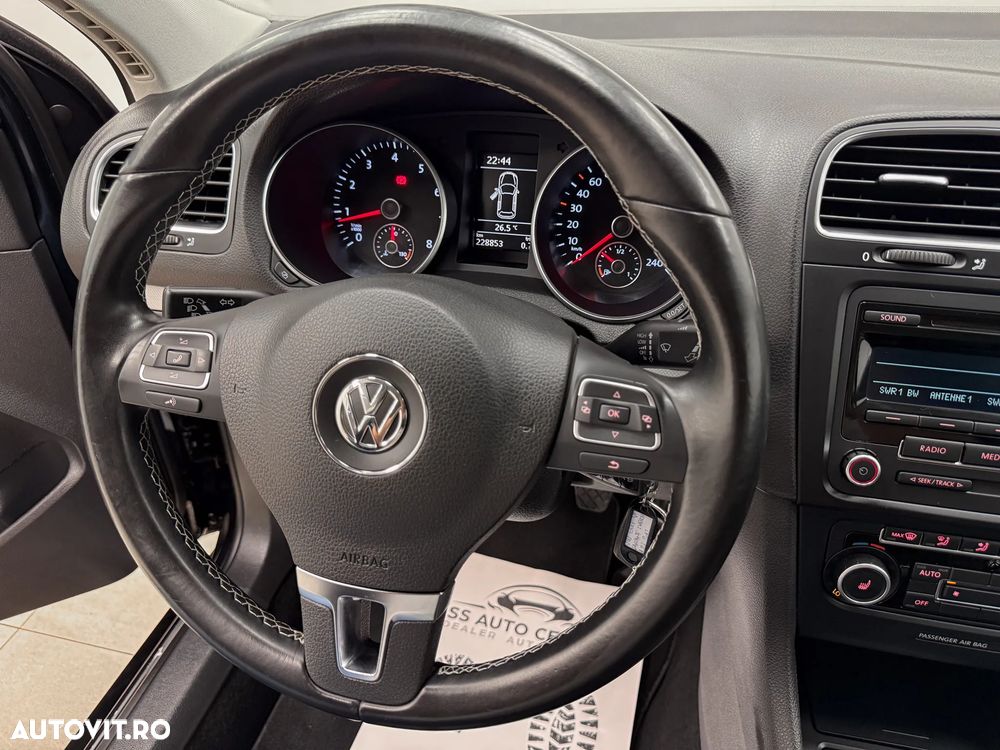 Volkswagen Golf 1.2 TSI BlueMotion Technology MATCH - 22