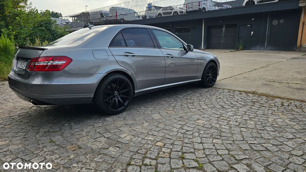 Mercedes-Benz Klasa E 350 4-Matic Avantgarde - 4