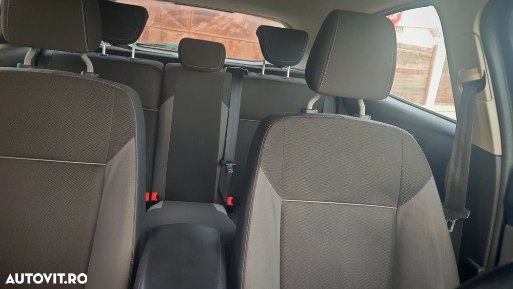 Ford Focus 1.6 TDCi DPF Trend - 10