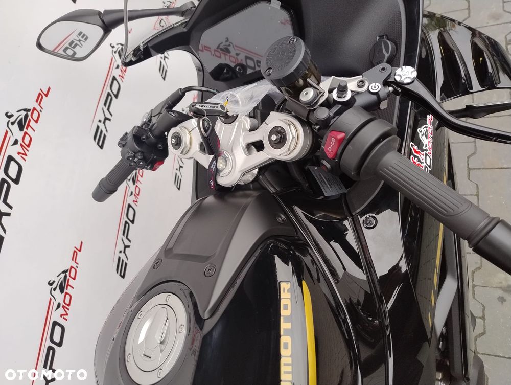 QJMOTOR SRK 800RR - 28