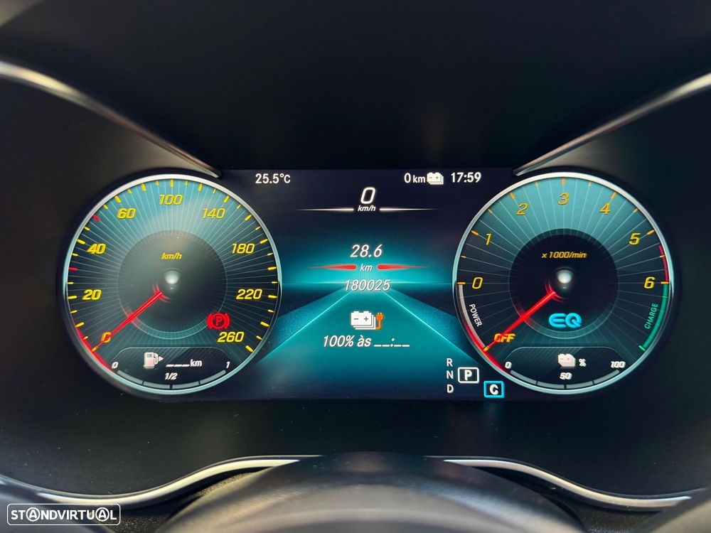 Mercedes-Benz GLC 300 de Coupe 4Matic 9G-TRONIC AMG Line Plus - 31