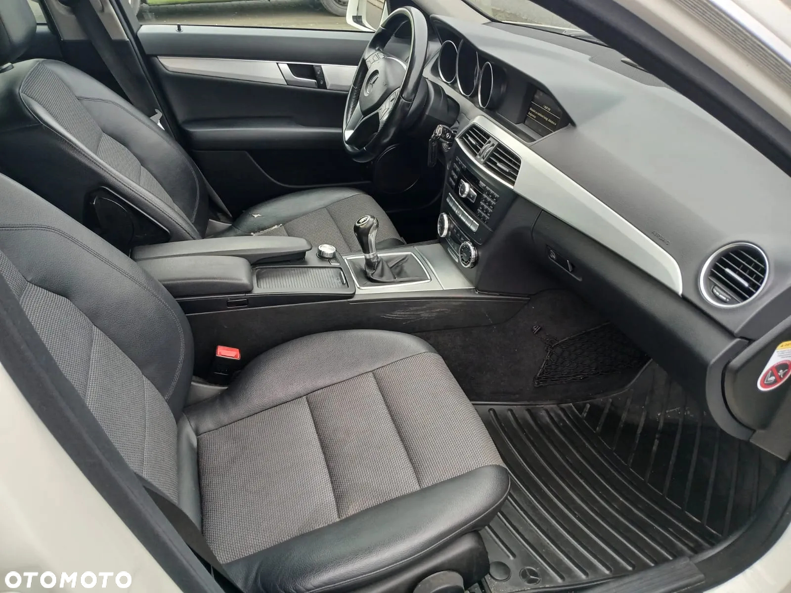 Mercedes-Benz Klasa C 180 Kompressor Avantgarde - 14