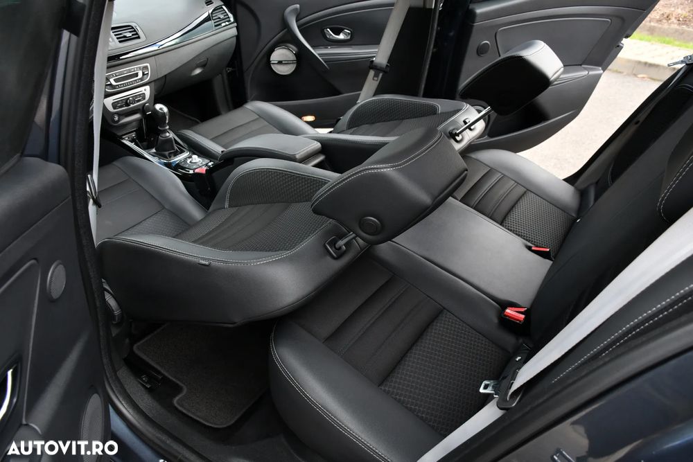 Renault Megane Grandtour ENERGY TCe 115 Start & Stopp Bose Edition - 25