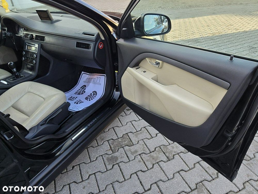 Volvo V70 - 26