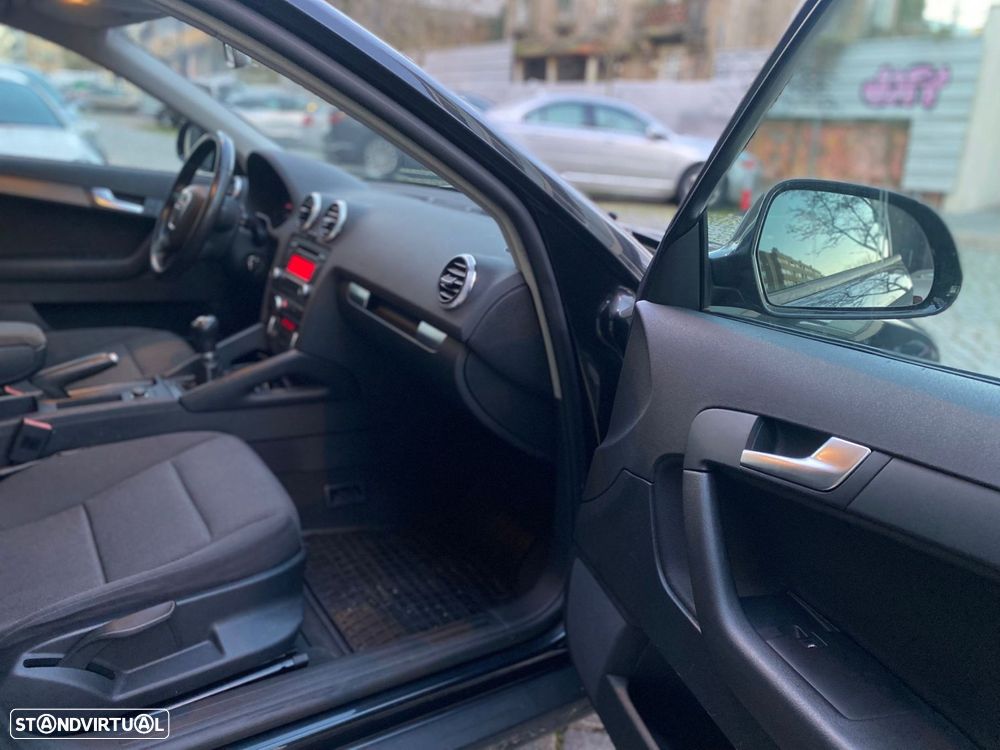 Audi A3 Sportback 1.9 TDi - 17