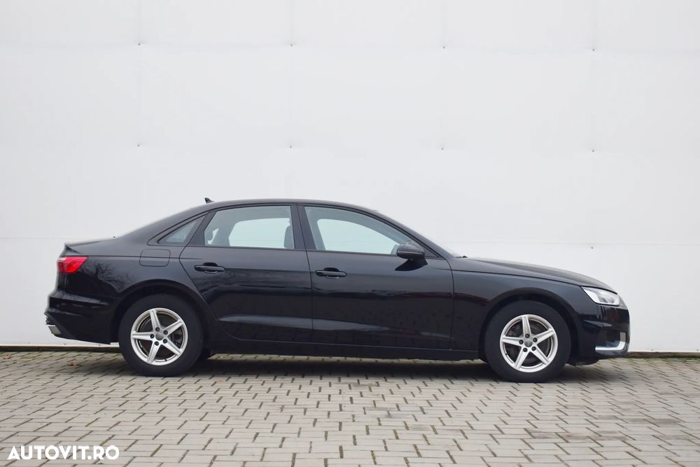 Audi A4 2.0 35 TDI S tronic MHEV Basic - 14