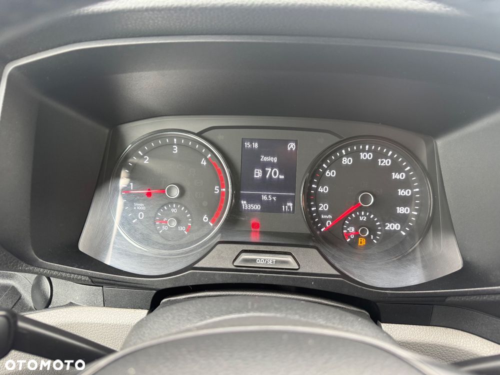 Volkswagen CRAFTER - 23