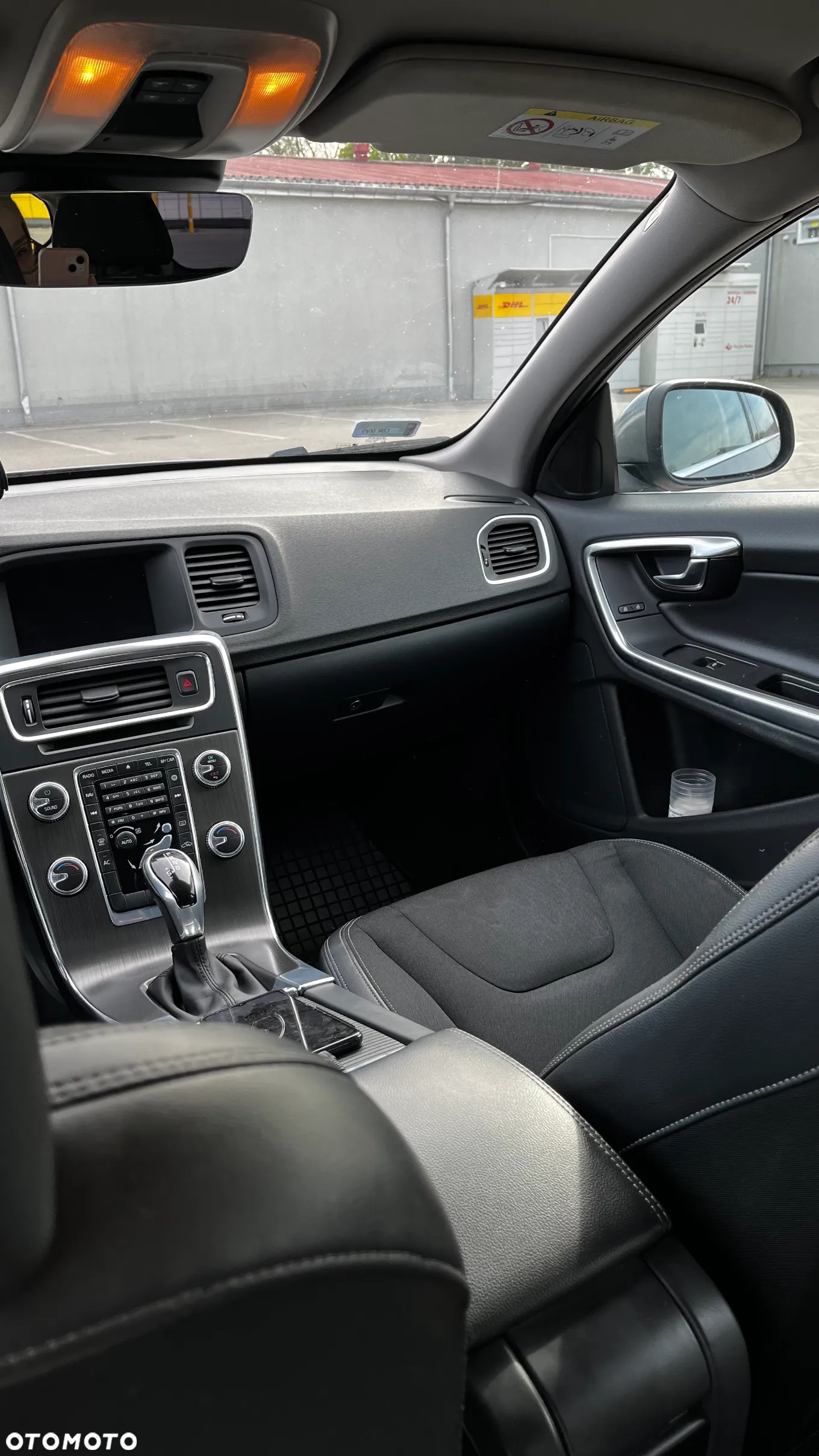 Volvo V60 D2 Geartronic Momentum - 19