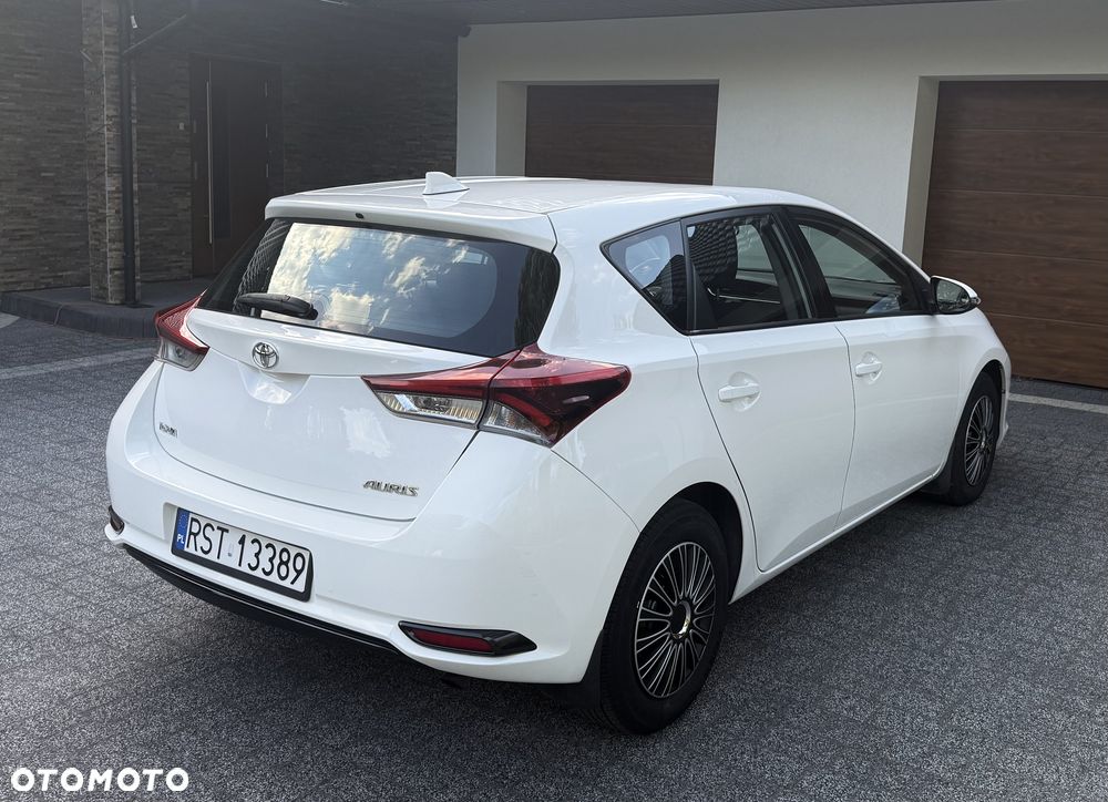 Toyota Auris 1.33 VVT-i Comfort - 5