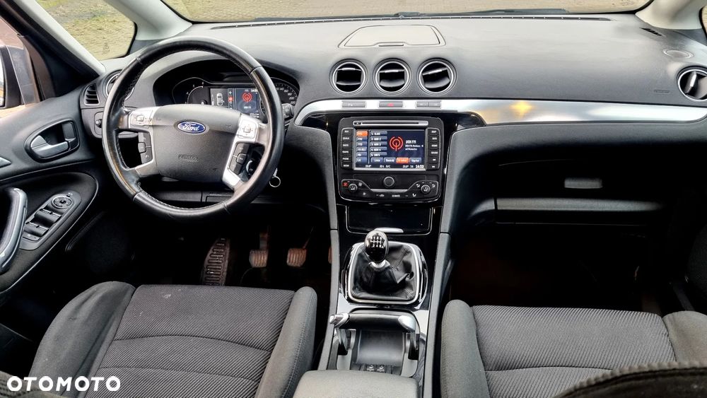 Ford S-Max 2.0 TDCi DPF Titanium - 15