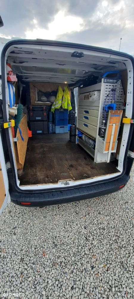 Ford Transit Custom - 11