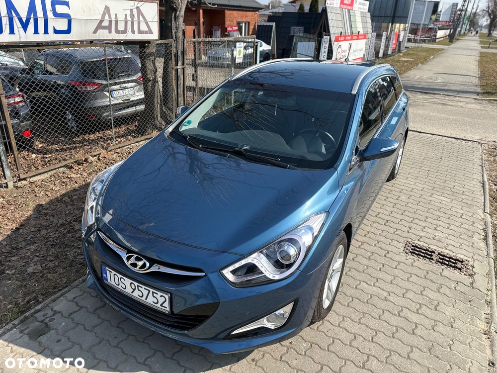 Hyundai i40 i40cw 1.7 CRDi Fifa World Cup Edition - 11