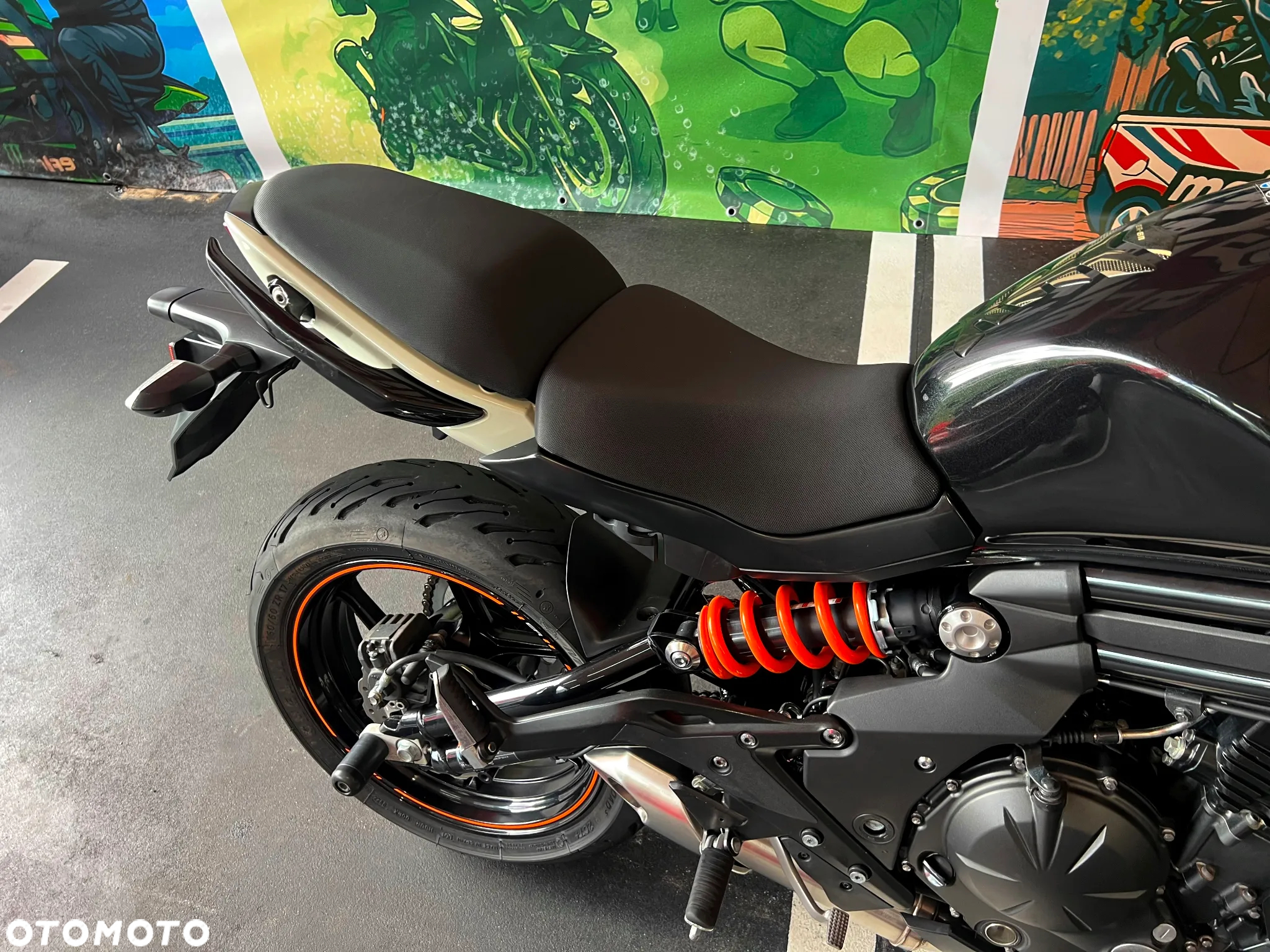 Kawasaki ER - 9