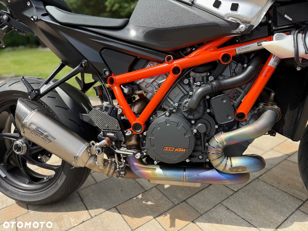 KTM Super Duke - 36