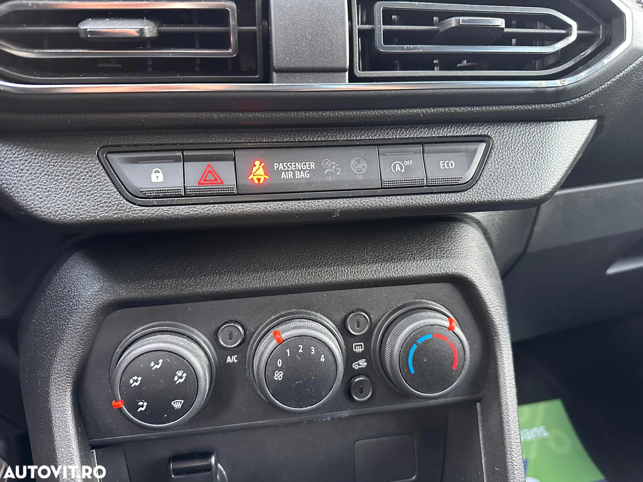 Dacia Sandero TCe 90 Comfort - 10