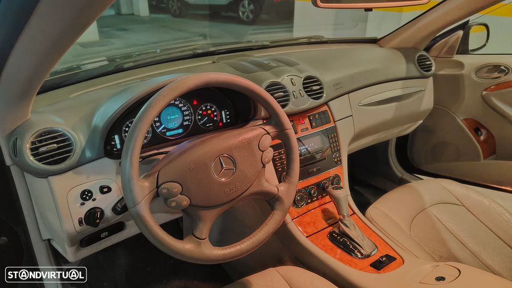Mercedes-Benz CLK 320 Elegance - 21