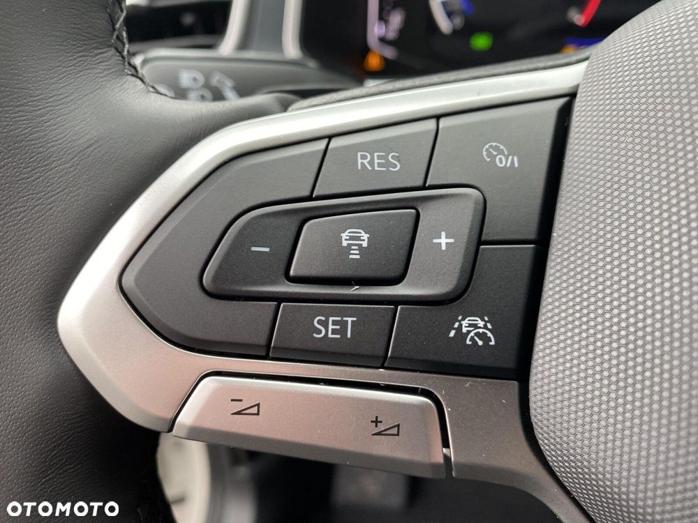 Volkswagen T-Roc 1.5 TSI Style DSG - 20