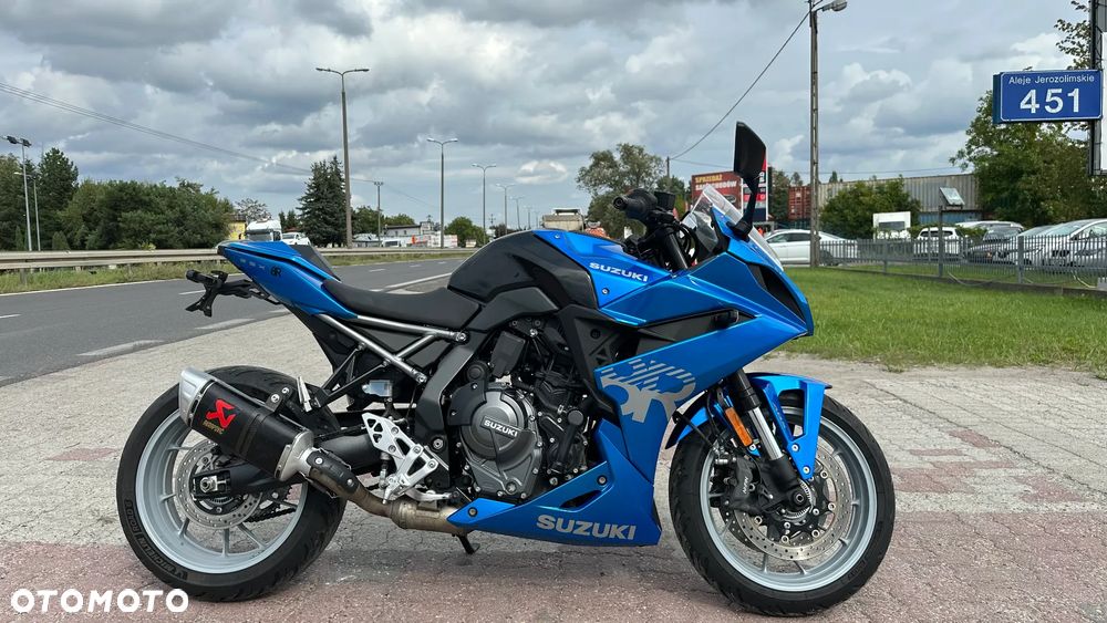 Suzuki GSX - 9