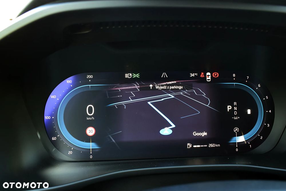 Volvo XC 40 B3 Core - 11