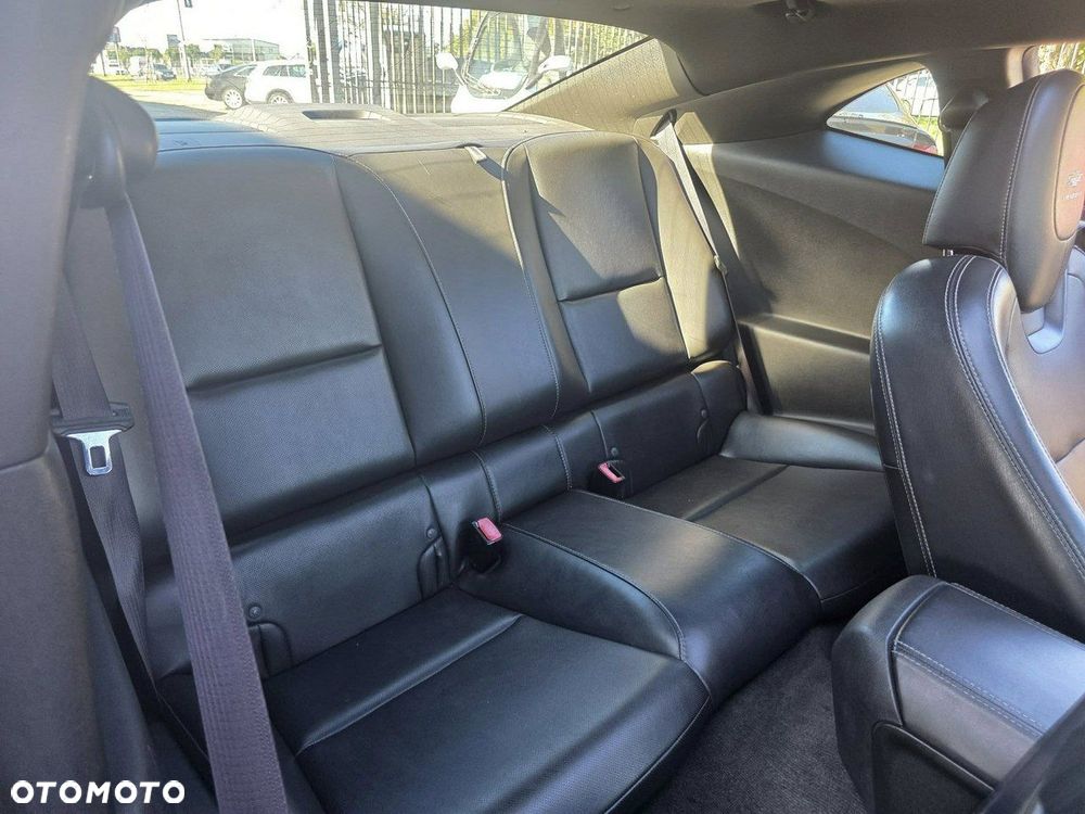 Chevrolet Camaro - 27