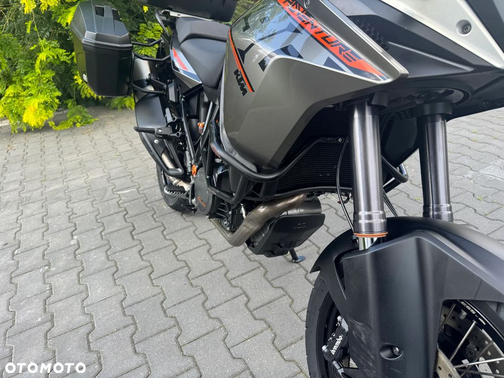 KTM Adventure - 15