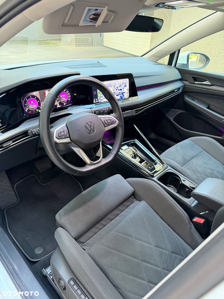 Volkswagen Golf 2.0 TDI SCR DSG Style - 8
