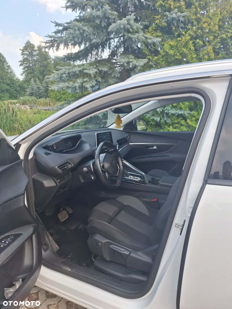 Peugeot 3008 1.5 BlueHDi Active S&S EAT8 - 3