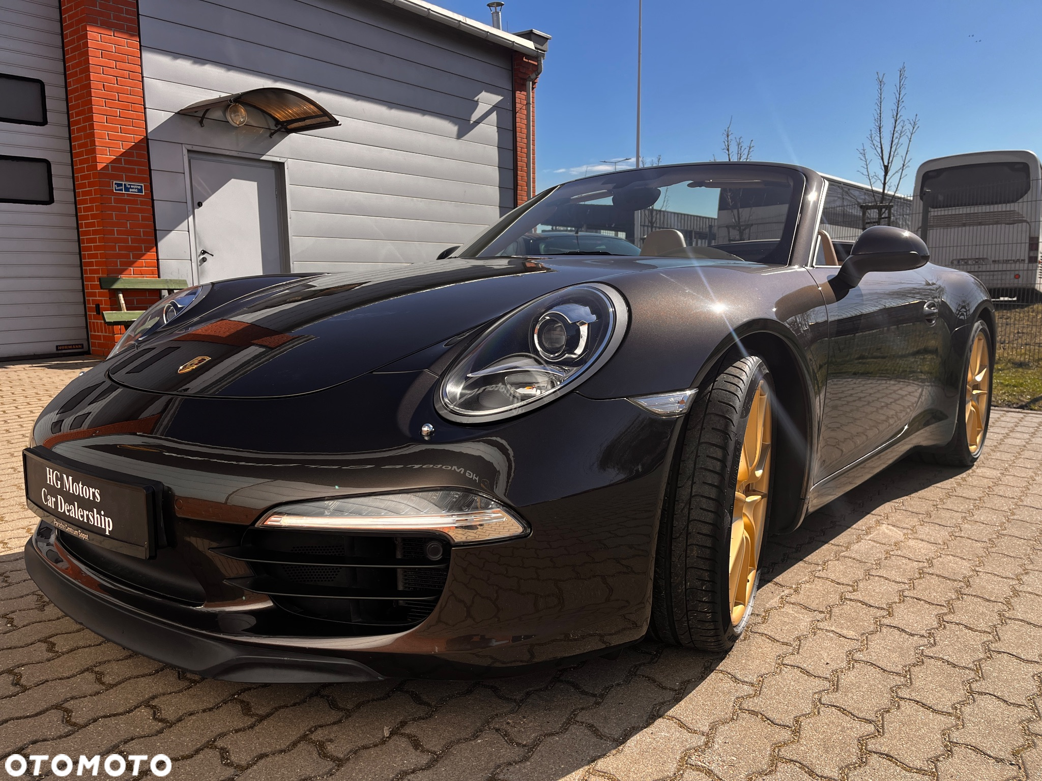 Porsche 911 Carrera S Cabrio - 2