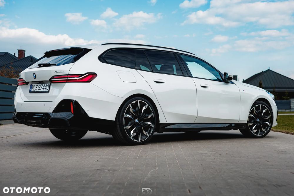 BMW Seria 5 520d xDrive M Sport sport - 18