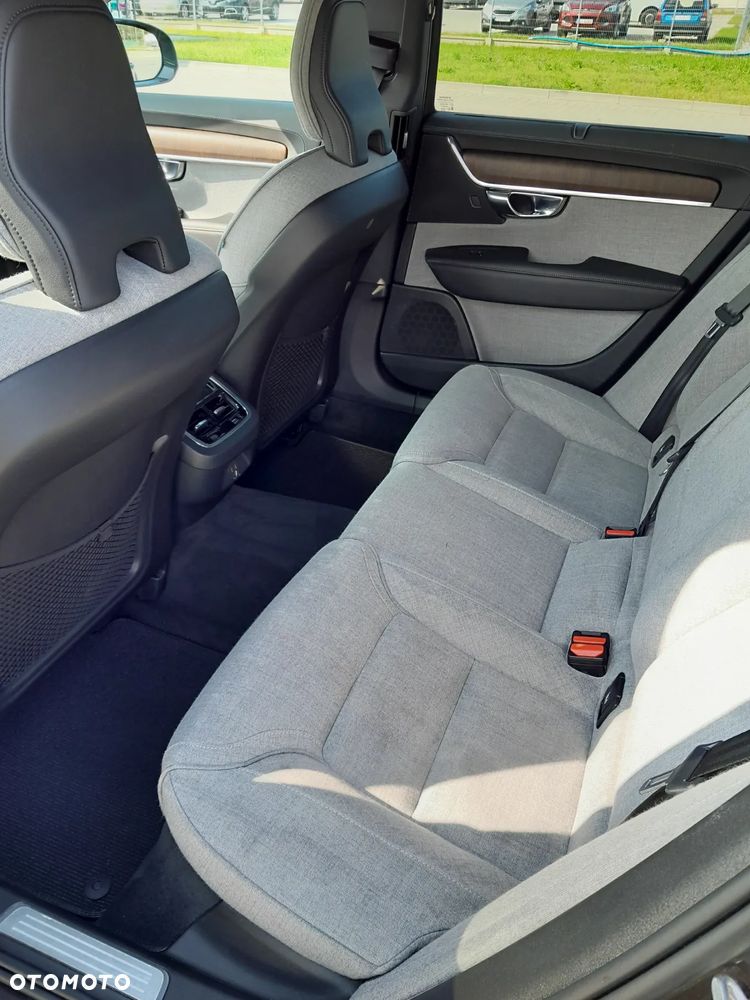 Volvo V90 D5 AWD Momentum - 13